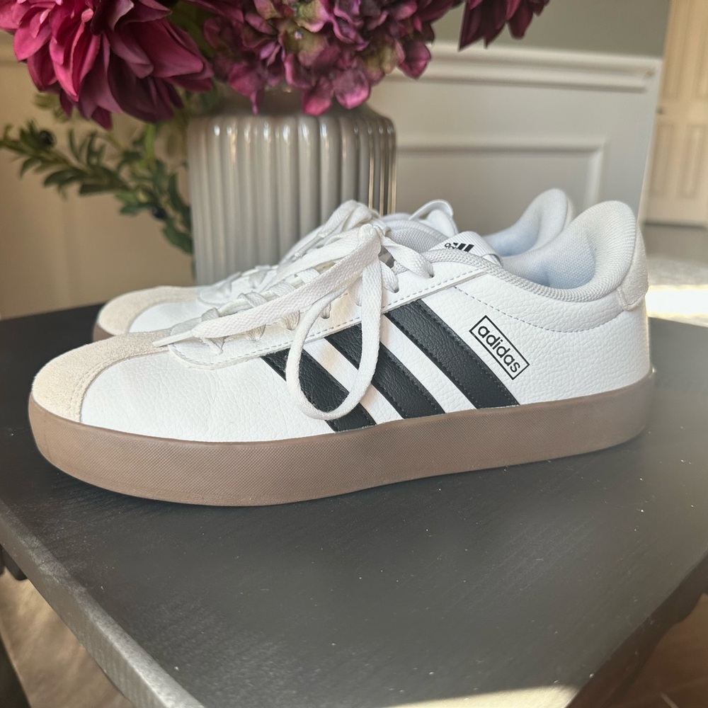Adidas VL Court 3.0 Women's Shoes - Size 9
